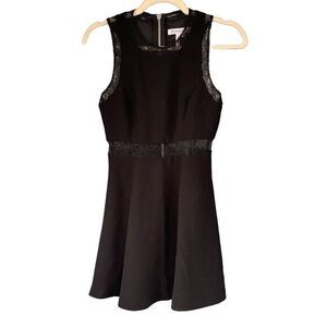 D1 BCBGeneration Black Lace‎ Midi Dress Size Small